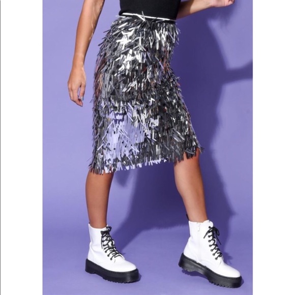 Silver Tassel Sequins Midi Skirt - Picture 2 of 4